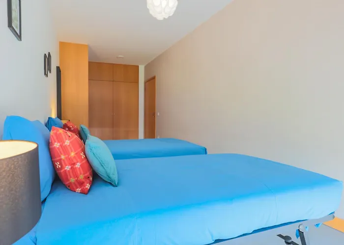 Cathedral Iii Apartment *