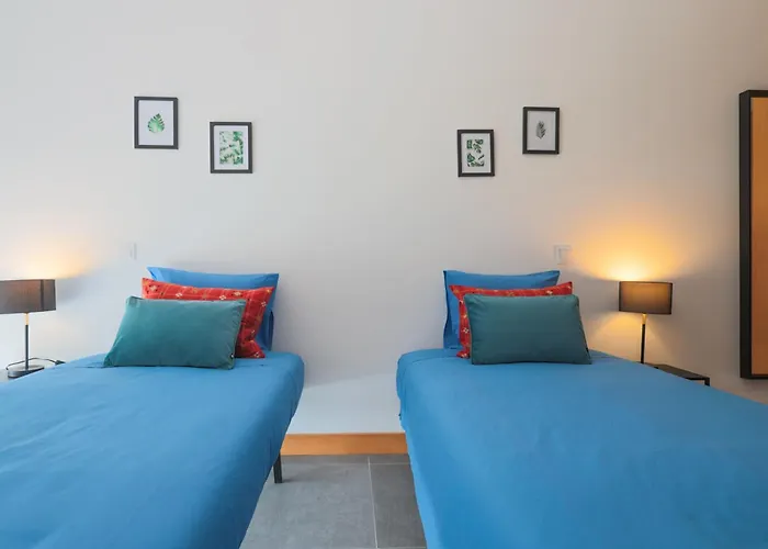 Cathedral Iii Oporto